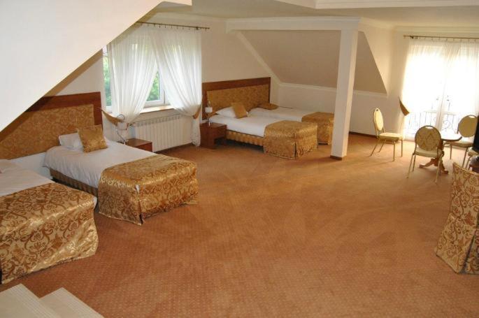 Villa Anna Tarnobrzeg Kamer foto